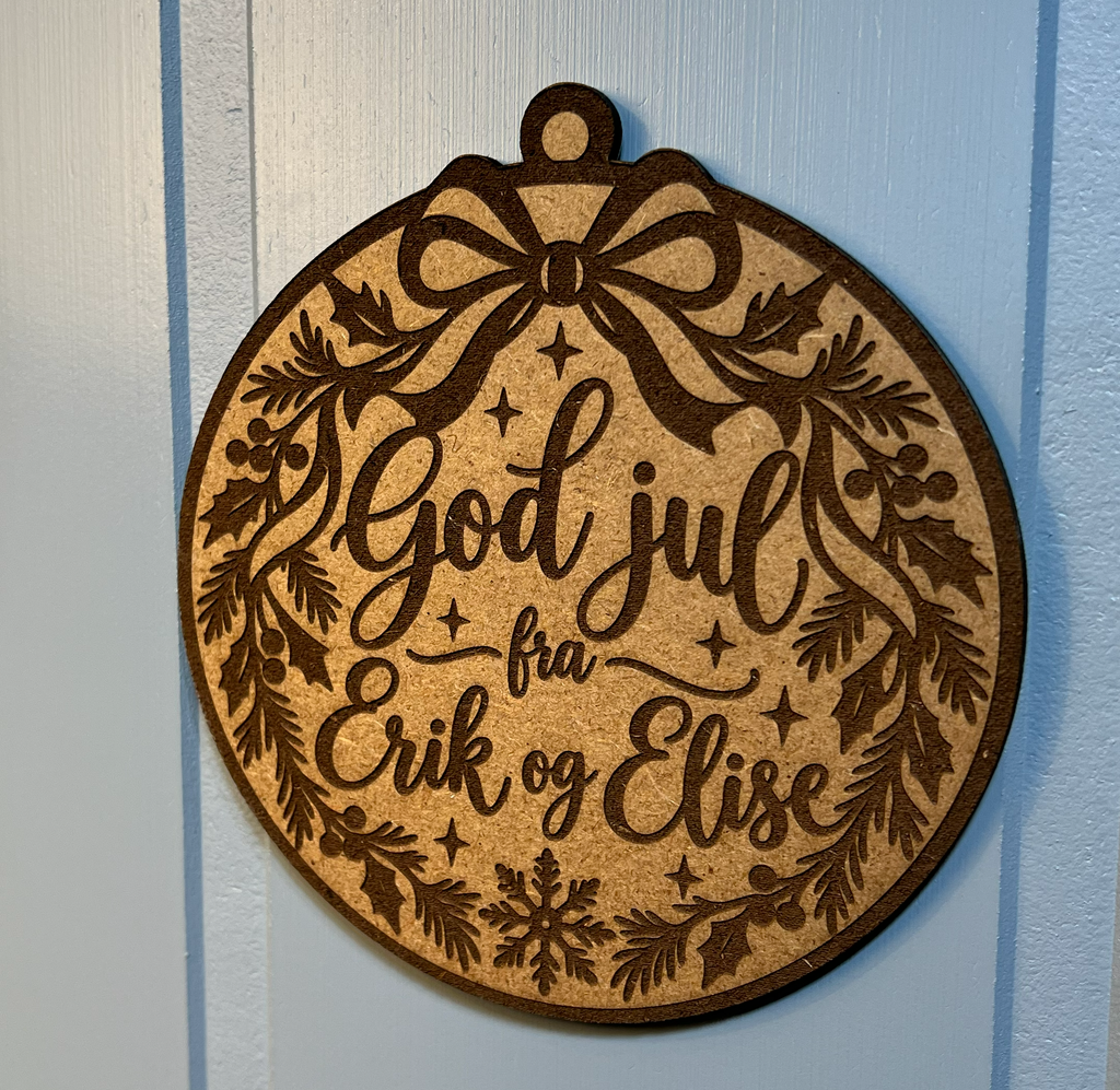 Ornament til juletreet - "God jul fra..."