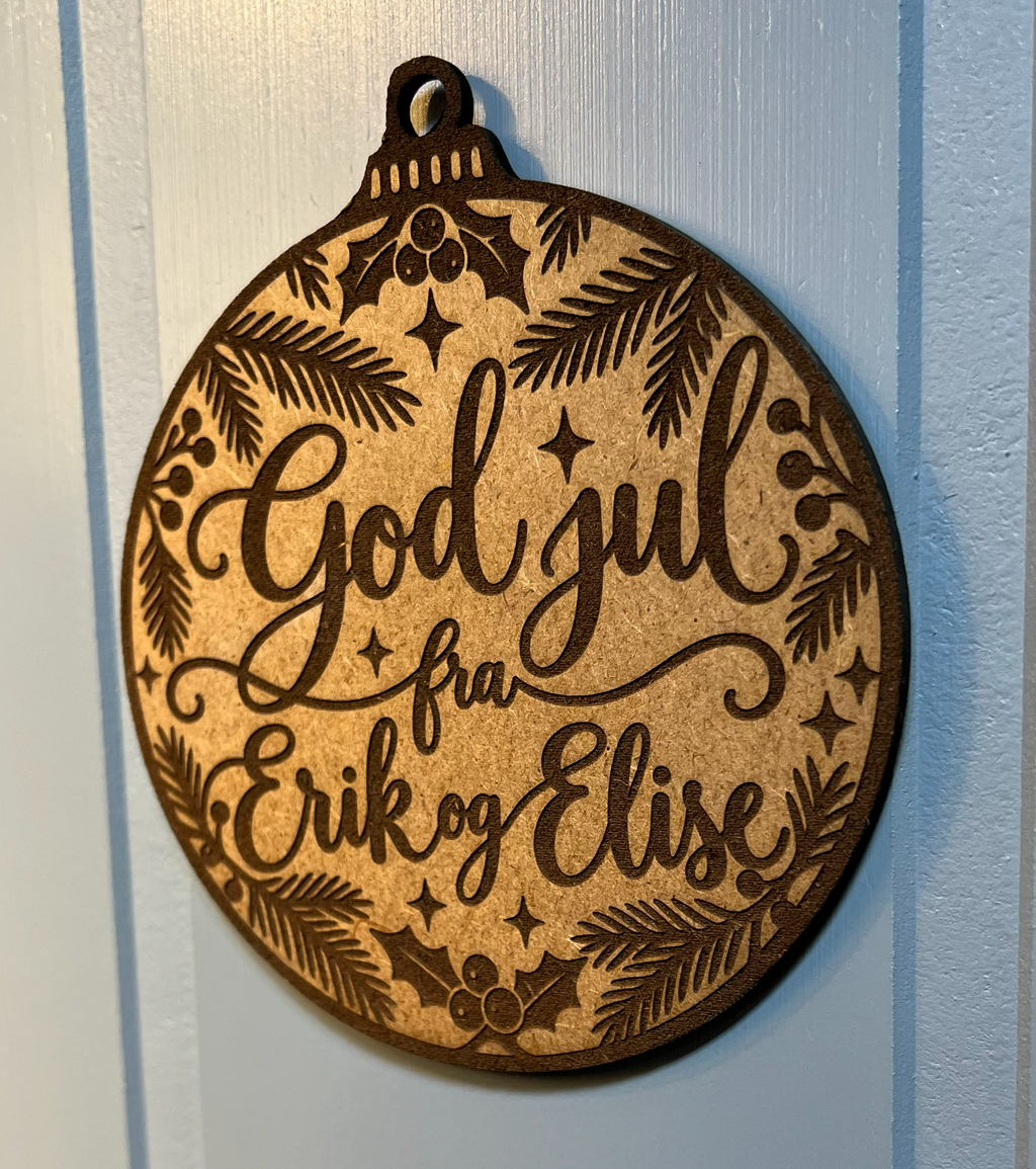 Ornament til juletreet - "God jul fra..."