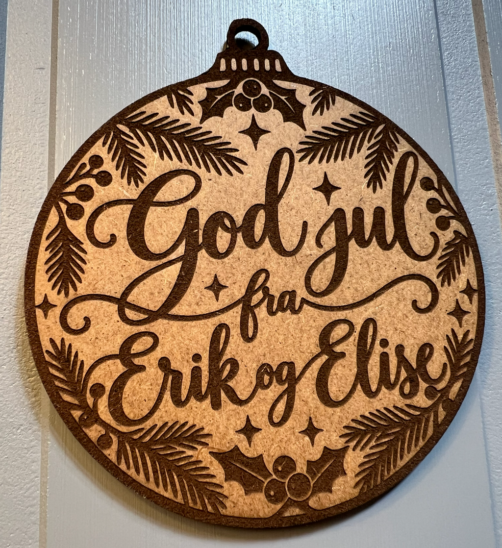 Ornament til juletreet - "God jul fra..."